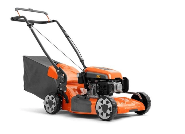 Kosiarka spalinowa Husqvarna  LC151 + olej Husqvarna