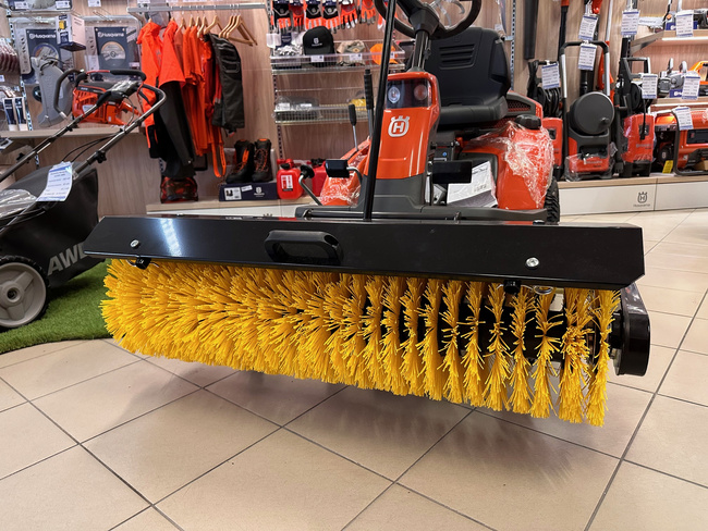 Szczotka z osłoną Husqvarna do Ridera serii 200