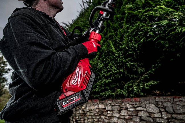 Nożyce do żywopłotu QUIK-LOK Milwaukee M18FOPH-HTA