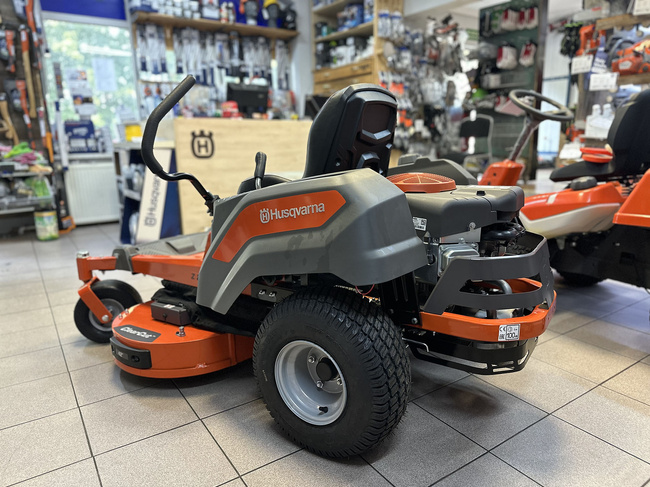 Kosiarka spalinowa Husqvarna ZTH Z242F 16.4 kW + 724 cm³ + 107 cm + olej Husqvarna