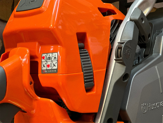 Pilarka spalinowa Husqvarna 562 XPG + olej Husqvarna + ŁAŃCUCH GRATIS