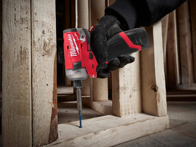 Zakrętarka udarowa 1/4" HEX Milwaukee M12FID-0