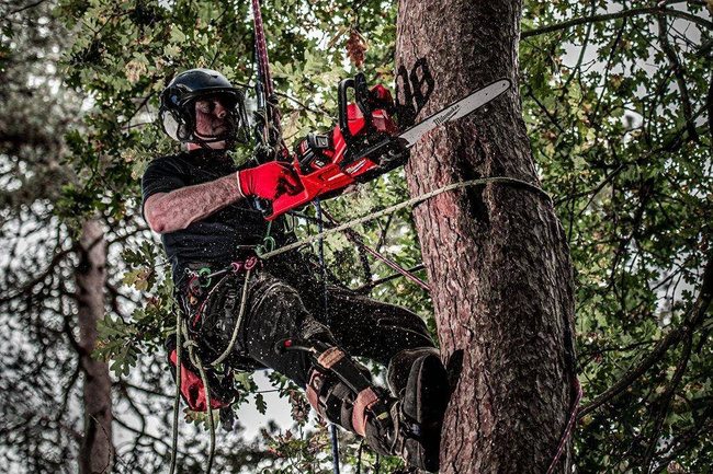 Pilarka łańcuchowa 40 cm Milwaukee M18FCHS-121