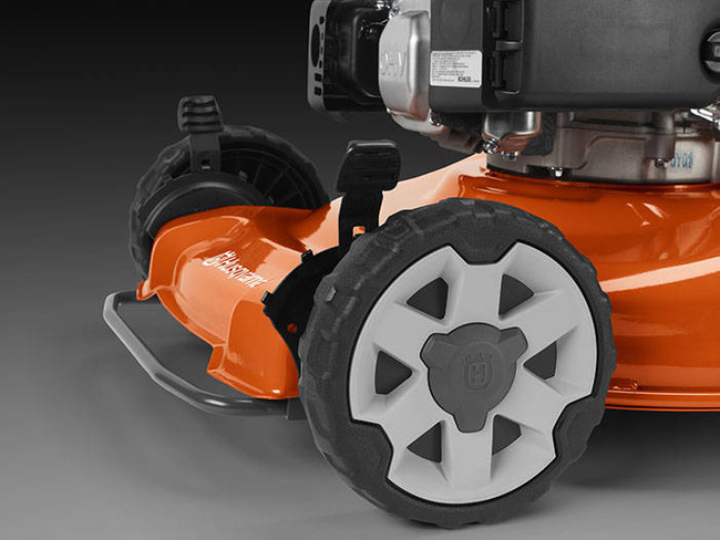 Kosiarka spalinowa Husqvarna LC353AWD + olej Husqvarna