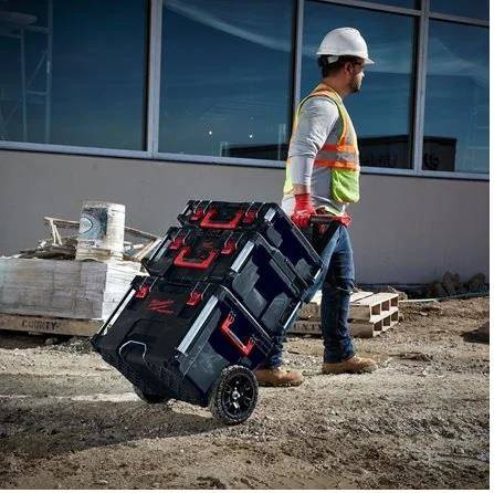 Skrzynia packout na kołach Milwaukee