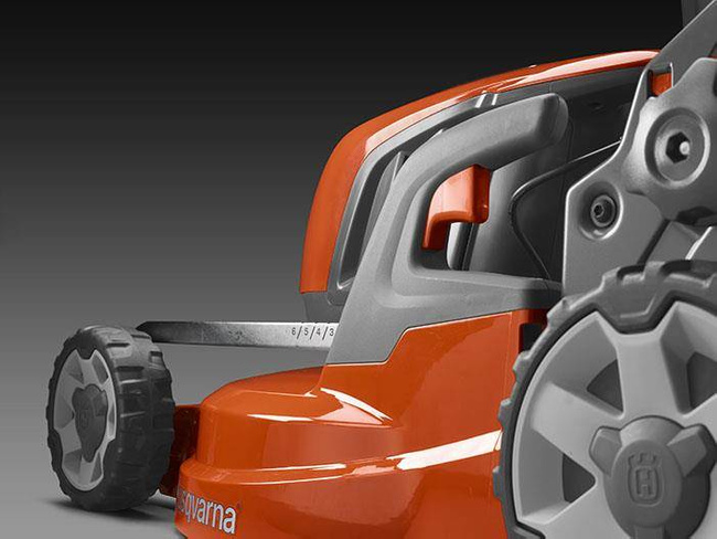 Kosiarka spalinowa Husqvarna LC353VE + olej Husqvarna