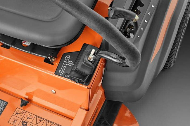 Kosiarka spalinowa Husqvarna ZTH Z242F 16.4 kW + 724 cm³ + 107 cm + olej Husqvarna