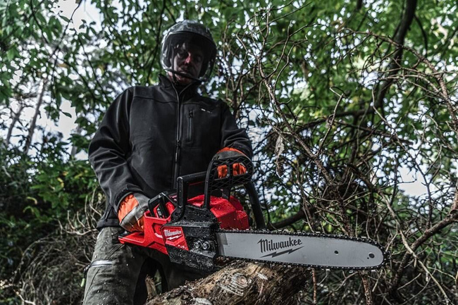 Pilarka łańcuchowa 35 cm Milwaukee M18FCHS35-0