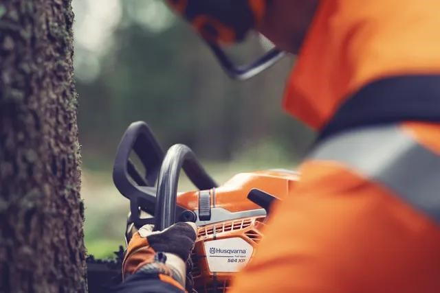 Pilarka łańcuchowa Husqvarna 564 XP® G z wtryskiem paliwa