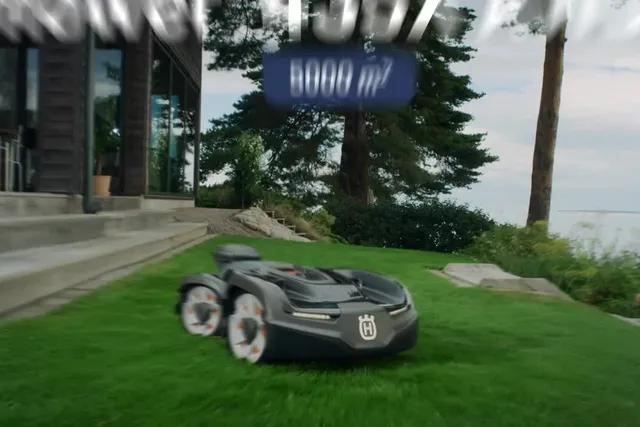 Robot koszący Husqvarna Automower® 435X AWD NERA z technologią bezprzewodową