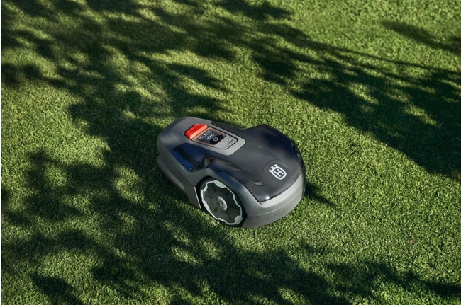 Kosiarka automatyczna Husqvarna Automower® Aspire™ R4 do 400 m²