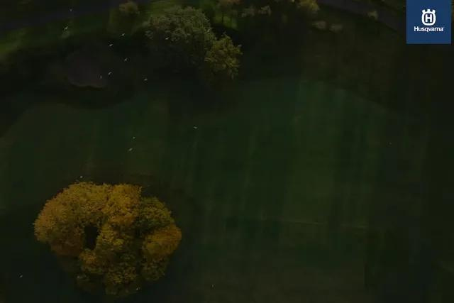 Robot koszący Husqvarna Automower® 560 EPOS® (EPOS wirefree technology)