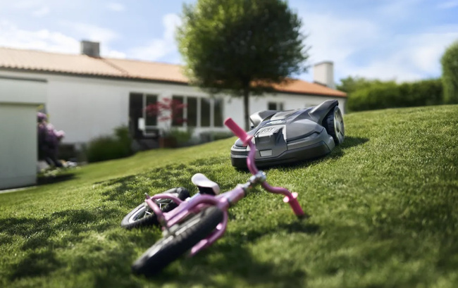 Kosiarka automatyczna Husqvarna Automower 450X NERA do 5000 m²