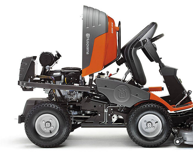 Rider Husqvarna R214TC 12 kW 94cm 586 cm³ z kosiskiem COMBI 94