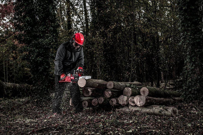 Pilarka łańcuchowa 30 cm Milwaukee M18FCHSC-121