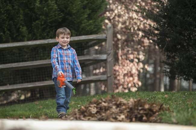 Zabawka dmuchawa do liści Husqvarna