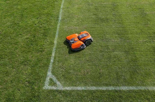 Kosiarka automatyczna Husqvarna CEORA 544 EPOS