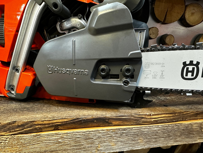 Pilarka spalinowa Husqvarna 555 + olej Husqvarna + ŁAŃCUCH GRATIS