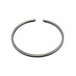 Pierścień tłoka Husqvarna 335xpt