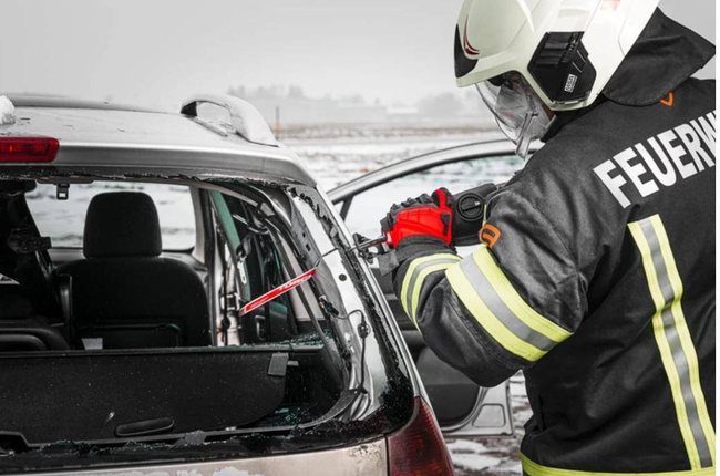 Piła szablasta akum.XXX Milwaukee M18FSZ-0X