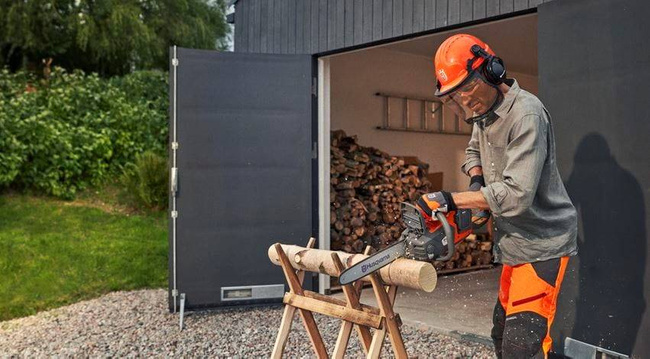 Pilarka Akumulatorowa Husqvarna 225i bez baterii i ładowarki + ŁAŃCUCH GRATIS