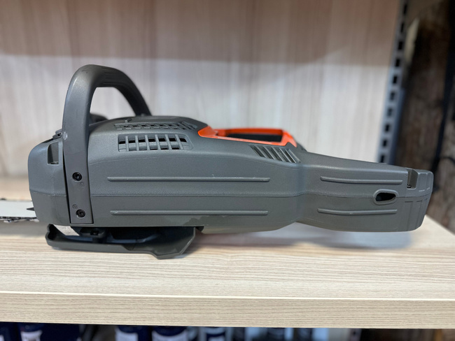 Pilarka Akumulatorowa Husqvarna 240i bez baterii i ładowarki+ ŁAŃCUCH GRATIS