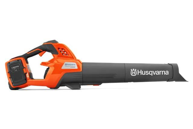 Husqvarna 230iB z akumulatorem i ładowarką