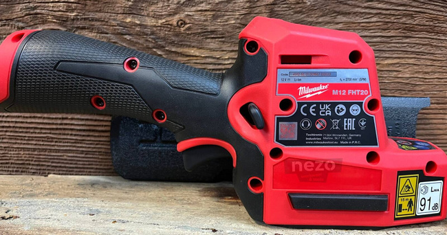 Nożyce do żywopłotu 20 cm Milwaukee M12FHT20-402