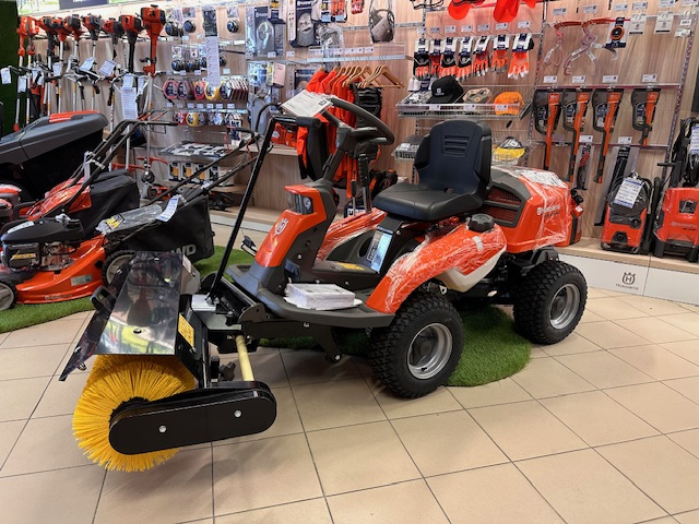 Szczotka z osłoną Husqvarna do Ridera serii 200